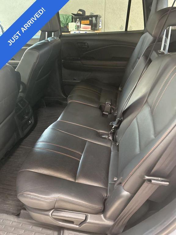 used 2022 Honda Passport car, priced at $33,995