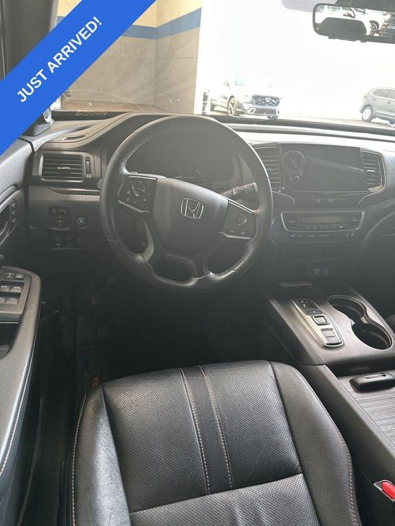 used 2022 Honda Passport car, priced at $33,995