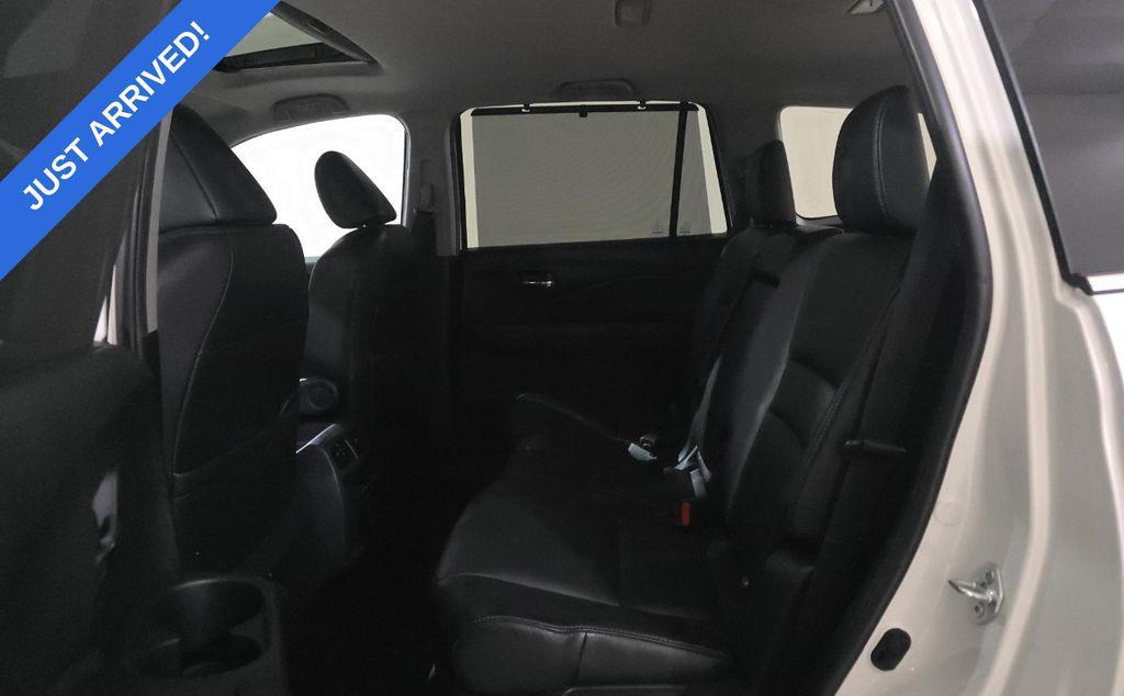 used 2022 Honda Pilot car, priced at $30,995