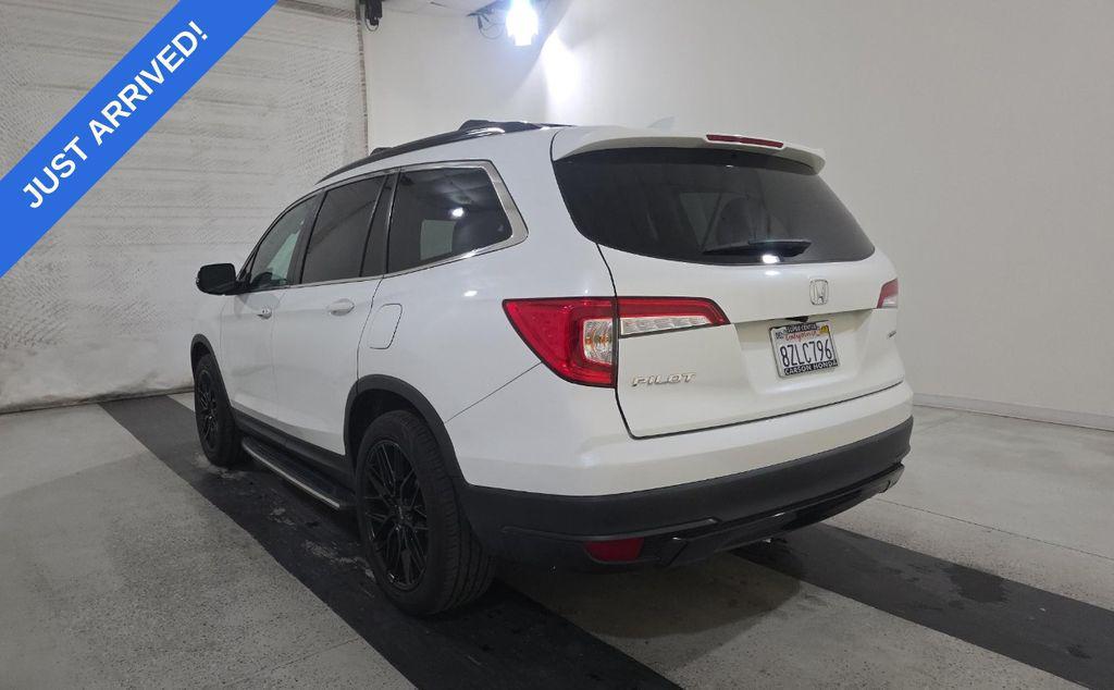used 2022 Honda Pilot car, priced at $30,995