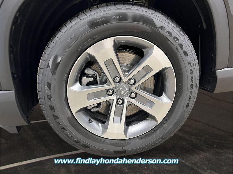 new 2025 Honda Pilot car, priced at $44,756