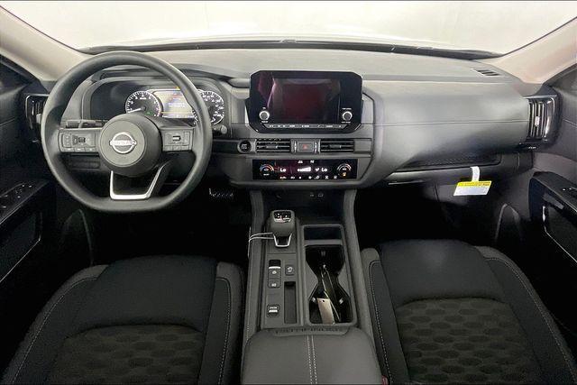 new 2025 Nissan Pathfinder car, priced at $38,450
