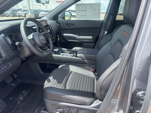 new 2025 Nissan Pathfinder car, priced at $46,505