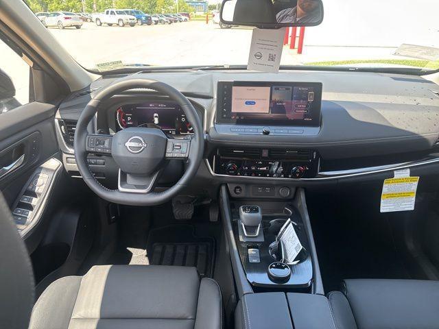 new 2025 Nissan Rogue car, priced at $43,825