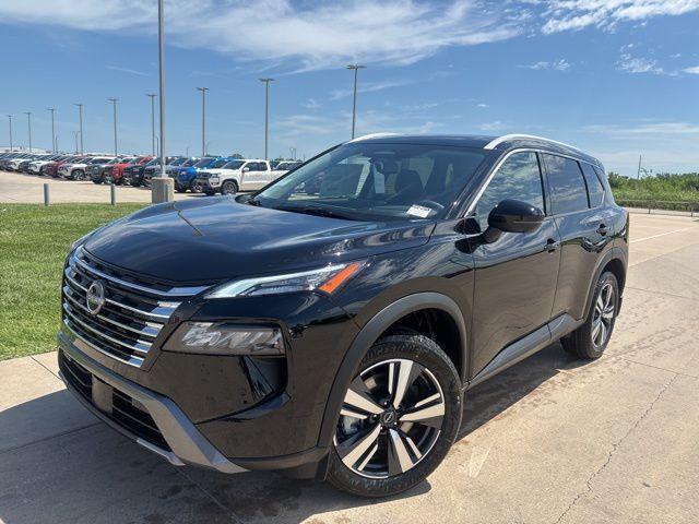 new 2025 Nissan Rogue car, priced at $43,825