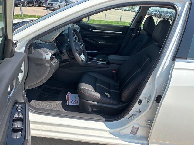 new 2025 Nissan Altima car, priced at $29,320