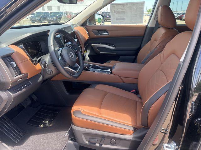 new 2025 Nissan Pathfinder car, priced at $52,035