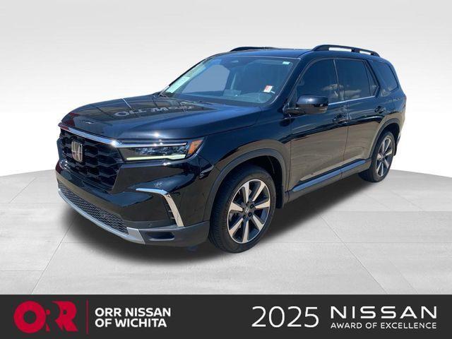 used 2023 Honda Pilot car, priced at $42,993