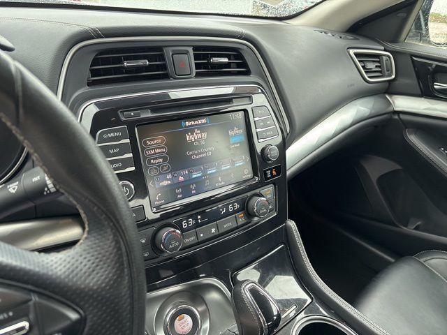 used 2023 Nissan Maxima car, priced at $24,459
