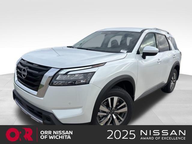 new 2025 Nissan Pathfinder car, priced at $41,985