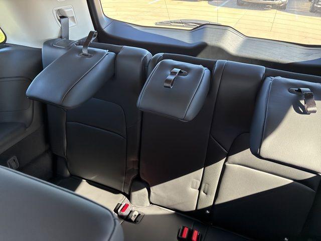 new 2025 Nissan Pathfinder car, priced at $41,590