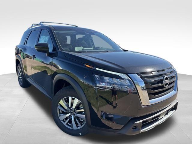 new 2025 Nissan Pathfinder car, priced at $41,590