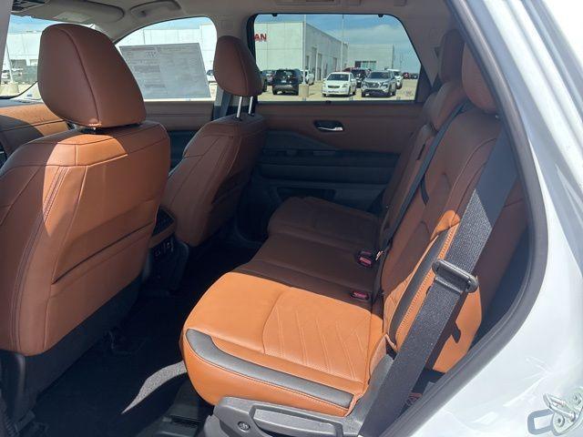 new 2025 Nissan Pathfinder car, priced at $46,950