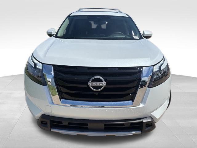 new 2025 Nissan Pathfinder car, priced at $46,950