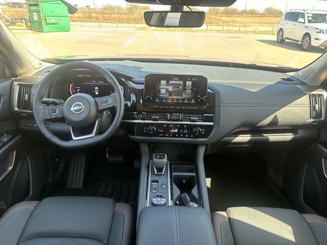new 2025 Nissan Pathfinder car, priced at $54,080