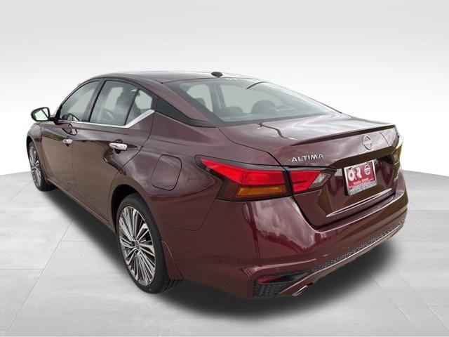 used 2024 Nissan Altima car, priced at $28,763