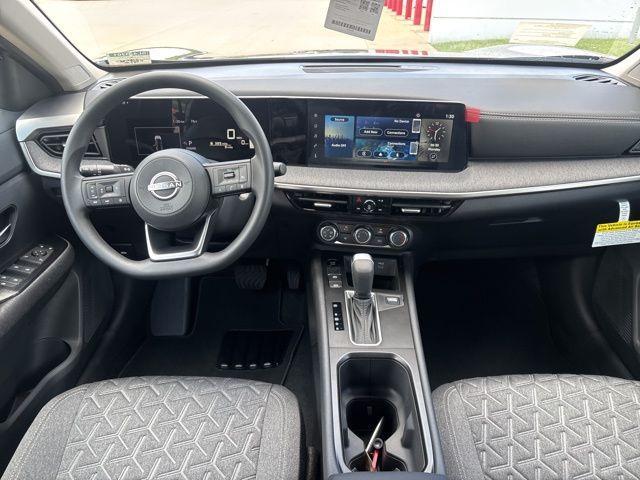 new 2025 Nissan Kicks car, priced at $26,325