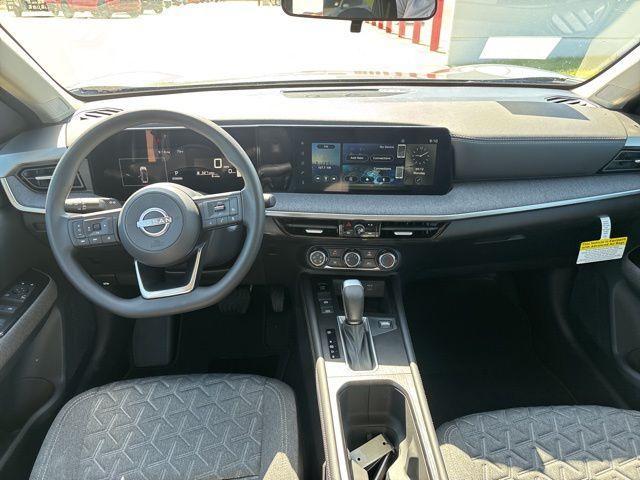 new 2025 Nissan Kicks car, priced at $27,180