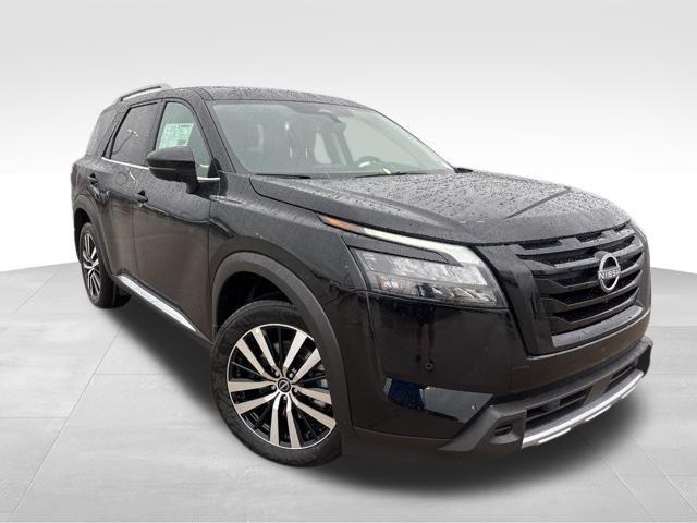 new 2025 Nissan Pathfinder car, priced at $48,570