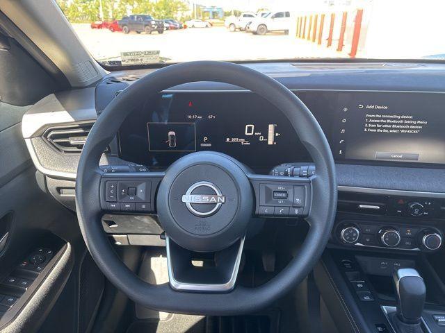 new 2025 Nissan Kicks car, priced at $27,360