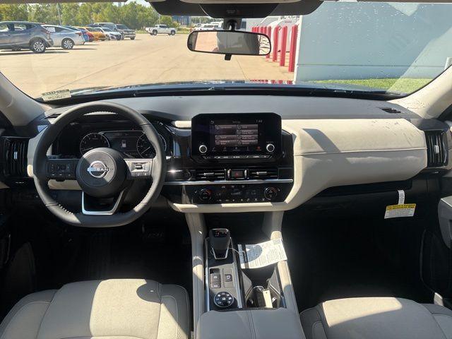 new 2025 Nissan Pathfinder car, priced at $38,555