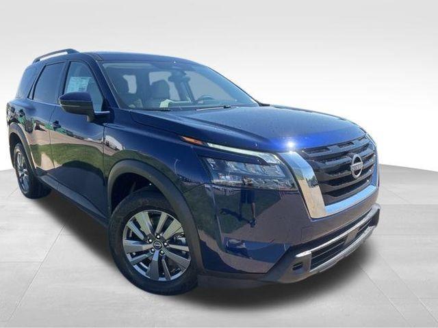 new 2025 Nissan Pathfinder car, priced at $38,555