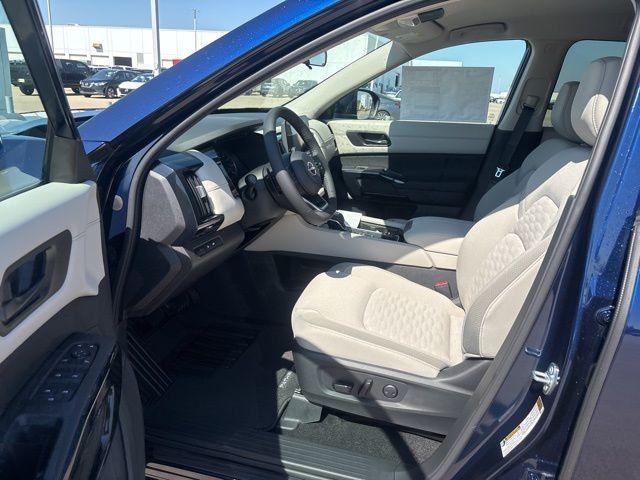 new 2025 Nissan Pathfinder car, priced at $38,555