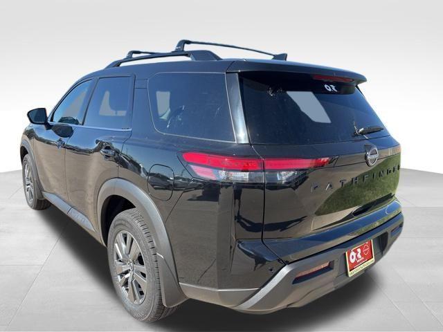 new 2025 Nissan Pathfinder car, priced at $39,375