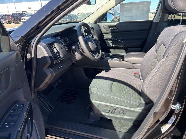 new 2025 Nissan Pathfinder car, priced at $39,375