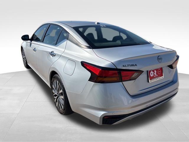 used 2023 Nissan Altima car, priced at $21,722