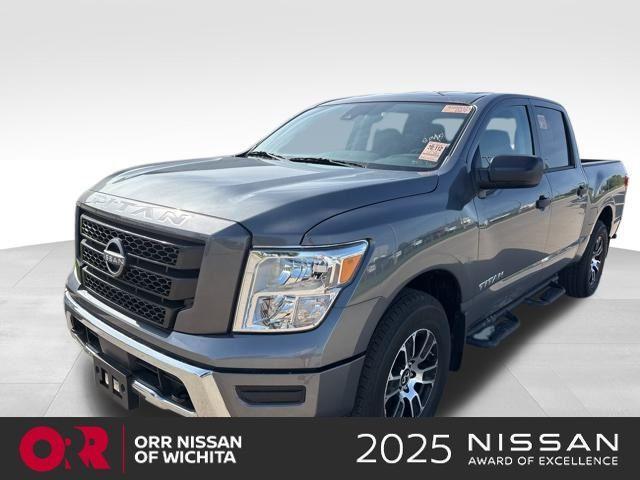 used 2024 Nissan Titan car, priced at $46,994