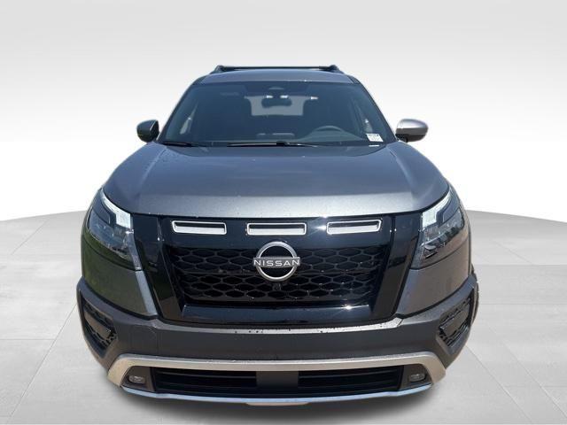 new 2025 Nissan Pathfinder car, priced at $46,505