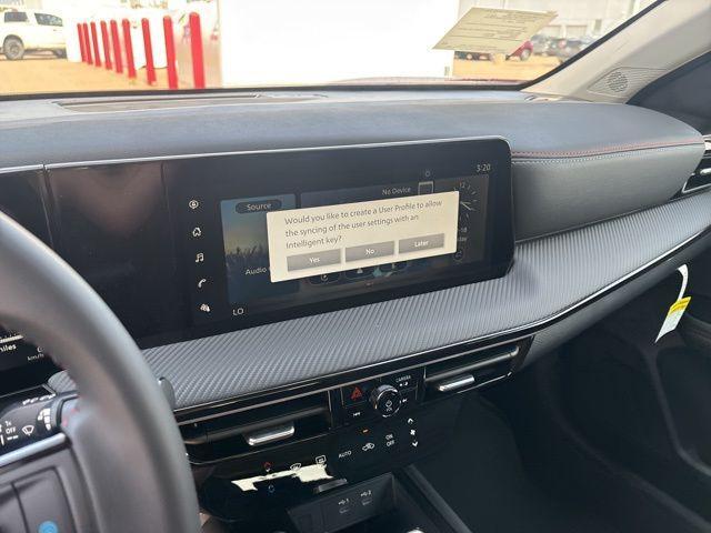 new 2025 Nissan Kicks car, priced at $26,900