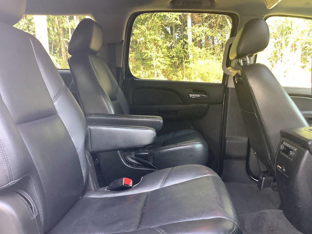 used 2014 Chevrolet Suburban car, priced at $14,995