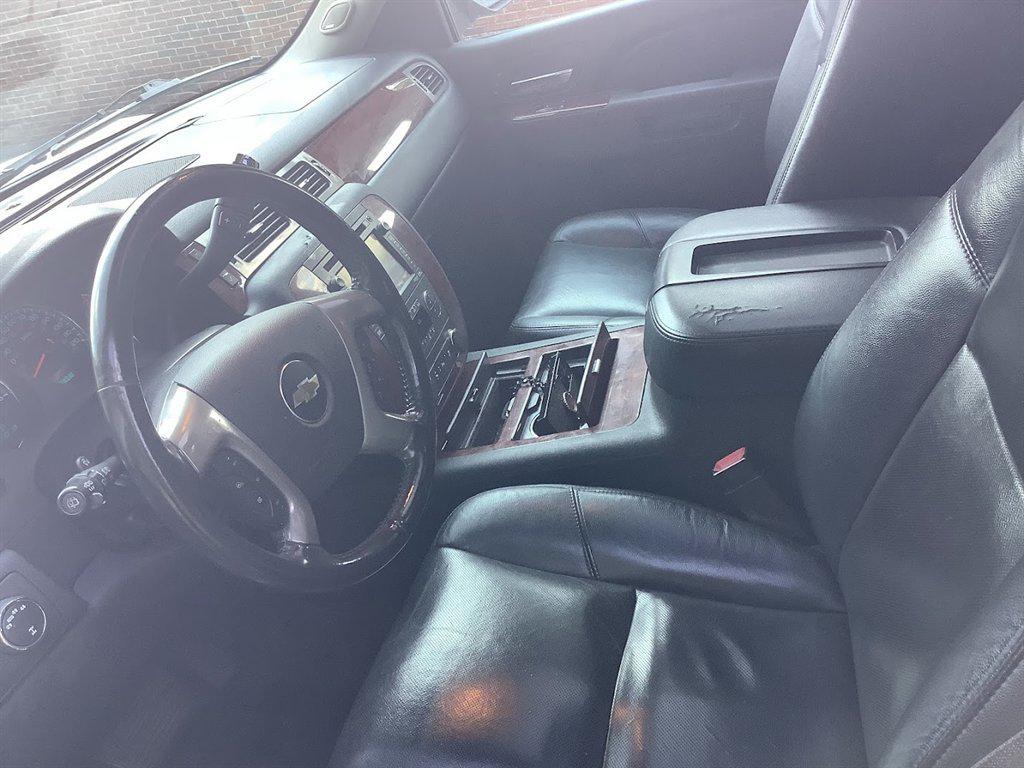 used 2014 Chevrolet Suburban car, priced at $14,995