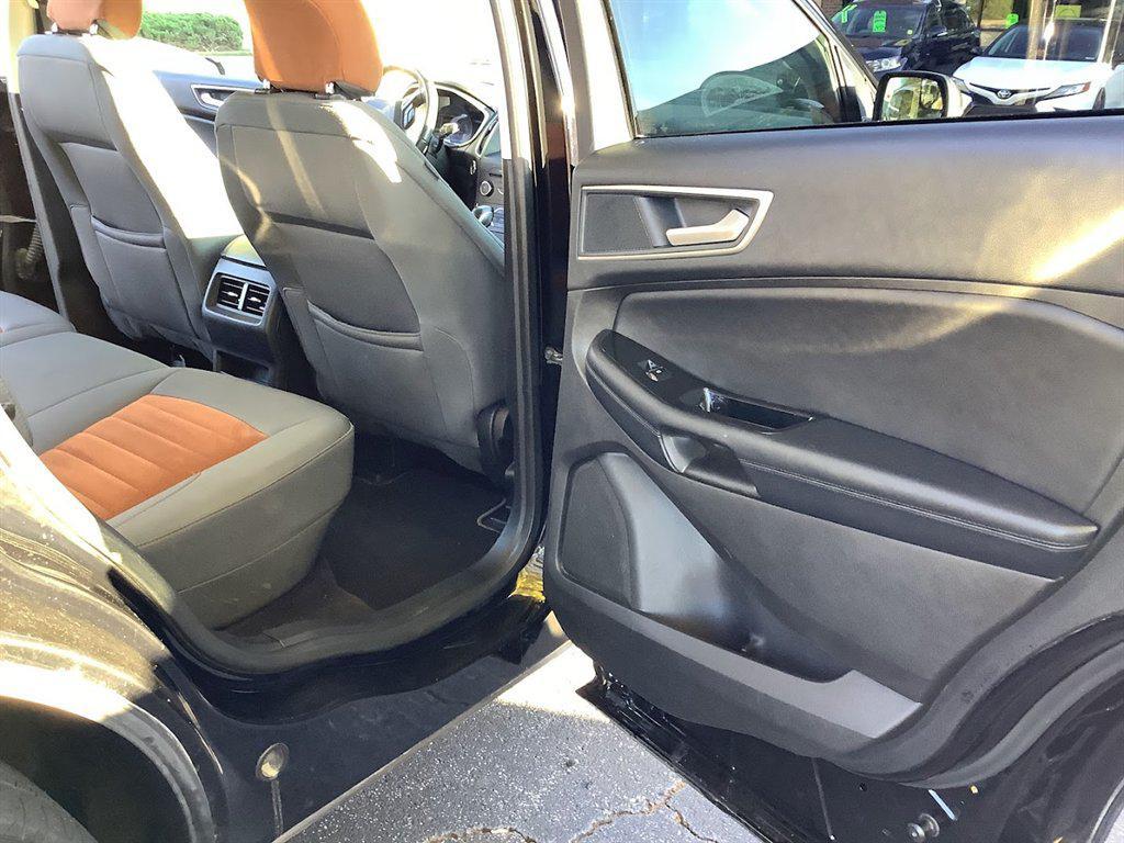 used 2018 Ford Edge car, priced at $12,995