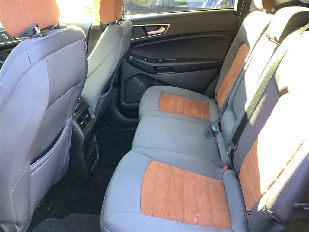 used 2018 Ford Edge car, priced at $12,995