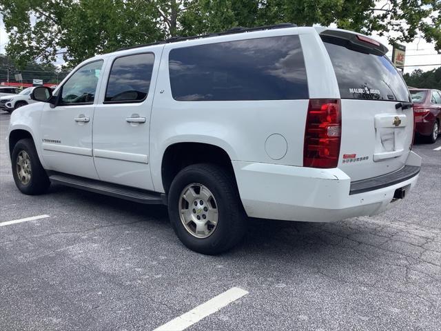 used 2007 Chevrolet Suburban car, priced at $8,995