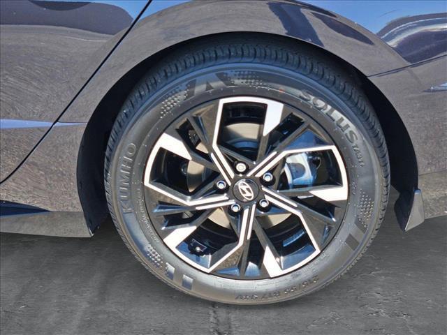 new 2025 Hyundai Sonata car, priced at $29,830
