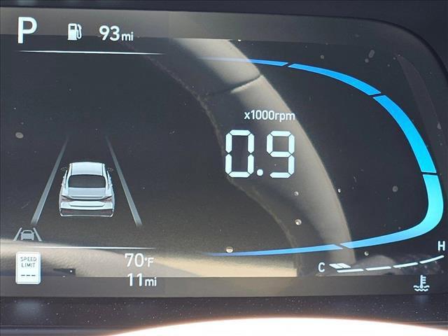 new 2025 Hyundai Elantra car, priced at $24,662