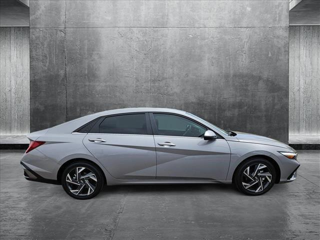 new 2025 Hyundai Elantra car, priced at $31,435