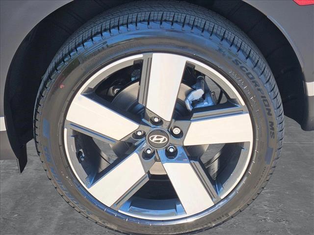 new 2025 Hyundai Santa Fe car, priced at $48,680