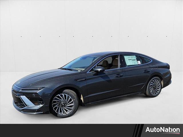 new 2025 Hyundai Sonata Hybrid car, priced at $37,550
