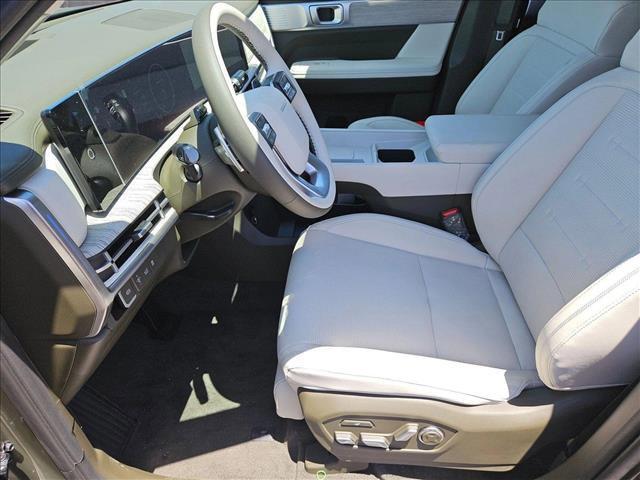 new 2025 Hyundai SANTA FE HEV car, priced at $48,961