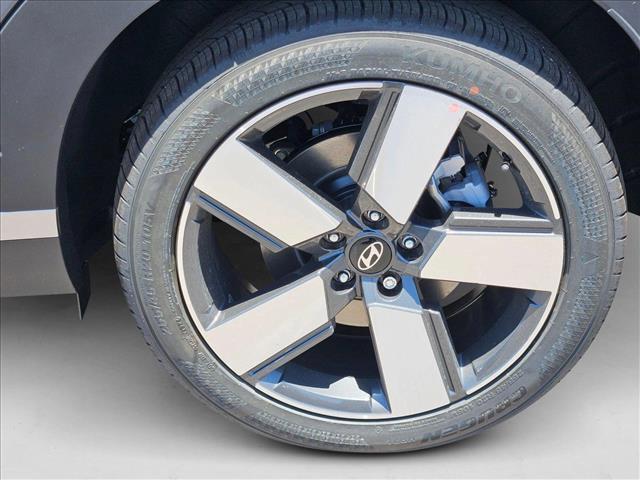 new 2025 Hyundai Santa Fe car, priced at $44,458