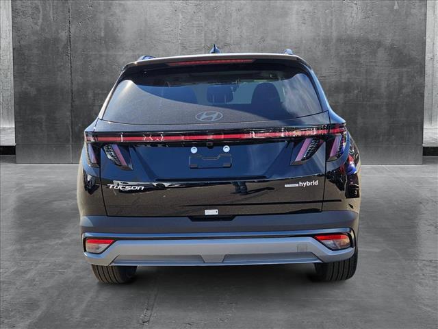 new 2025 Hyundai TUCSON Hybrid car, priced at $37,579