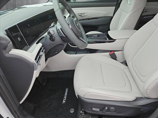 new 2025 Hyundai TUCSON Hybrid car, priced at $43,510
