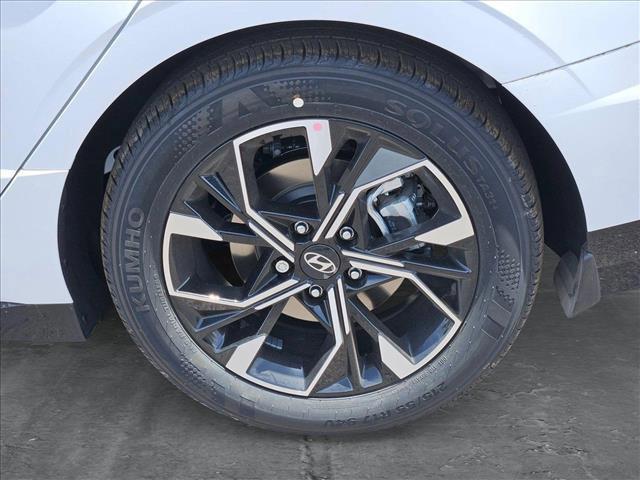 new 2025 Hyundai Sonata car, priced at $29,222