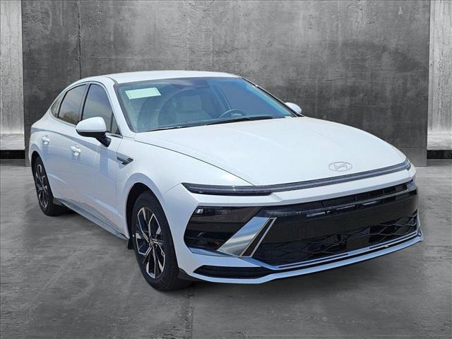new 2025 Hyundai Sonata car, priced at $29,222