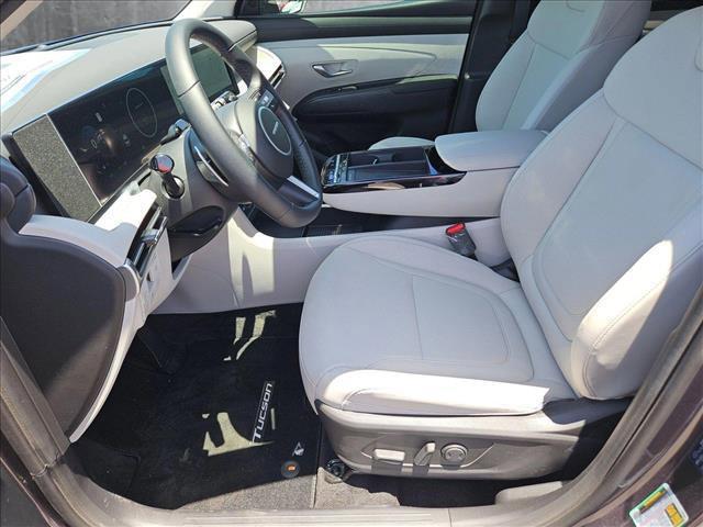 new 2025 Hyundai TUCSON Hybrid car, priced at $38,935